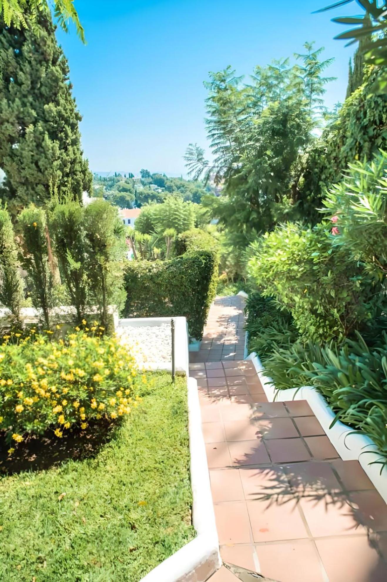 Gorgeous 2Br Apt. W/ Mountain View Puerto Banus Marbella Exterior foto